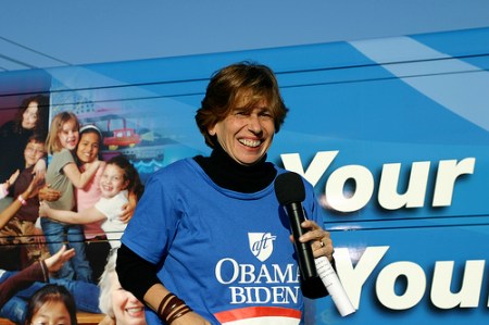 randi-weingarten-at-obama-rally